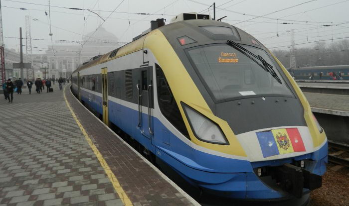 Поезд Кишинев-Одесса летом может начать следовать через Затоку до Белгород-Днестровского